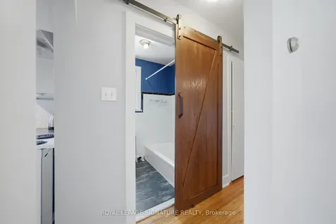 20 Aldgate Avenue Toronto ON M8Y 3L6