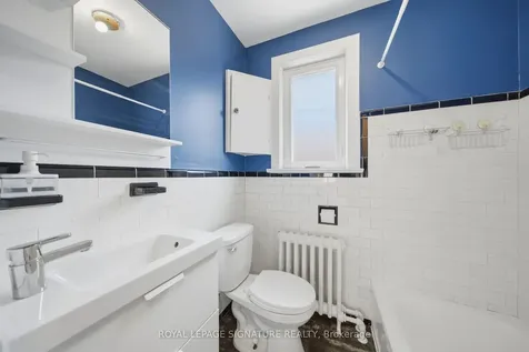 20 Aldgate Avenue Toronto ON M8Y 3L6