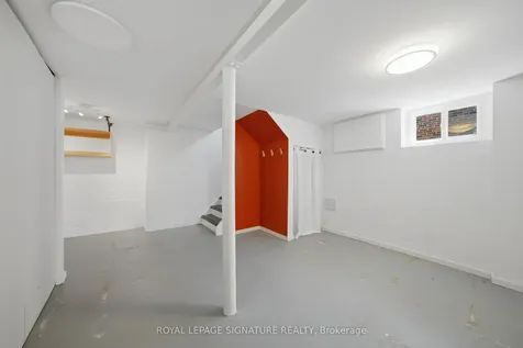 20 Aldgate Avenue Toronto ON M8Y 3L6