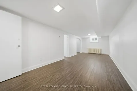 20 Aldgate Avenue Toronto ON M8Y 3L6