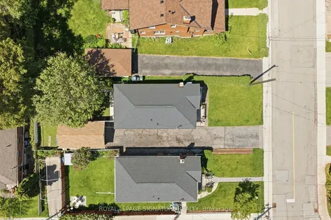 20 Aldgate Avenue Toronto ON M8Y 3L6