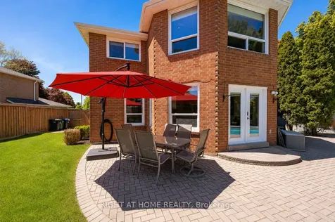 3115 Spring Creek Crescent Mississauga ON L5N 4S4