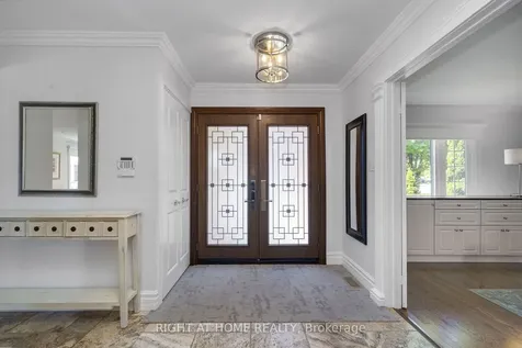 3115 Spring Creek Crescent Mississauga ON L5N 4S4