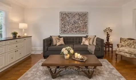 3115 Spring Creek Crescent Mississauga ON L5N 4S4