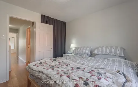 1538 Dupont Street Toronto ON M6P 4G7
