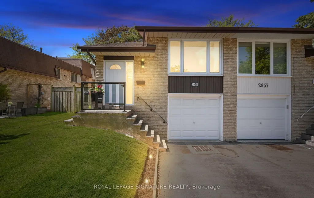 2959 Arvida Circle Mississauga ON L5N 1R6