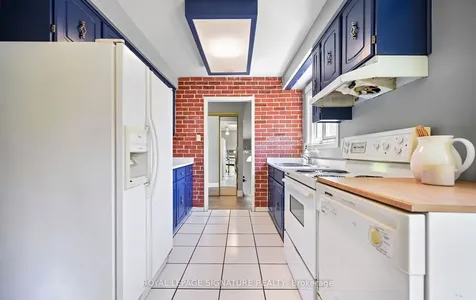2959 Arvida Circle Mississauga ON L5N 1R6