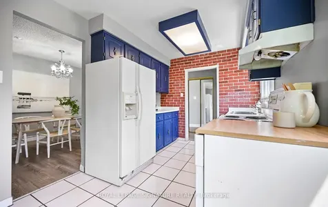 2959 Arvida Circle Mississauga ON L5N 1R6