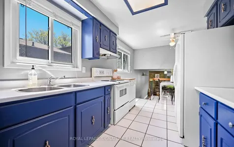 2959 Arvida Circle Mississauga ON L5N 1R6