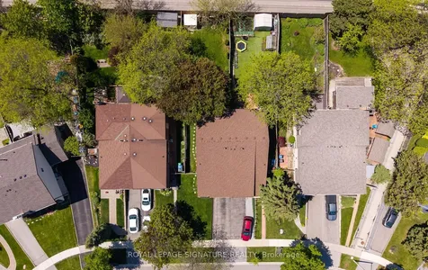 2959 Arvida Circle Mississauga ON L5N 1R6