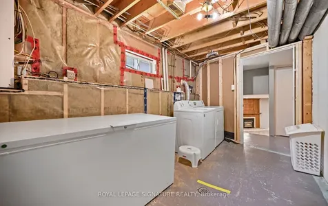 2959 Arvida Circle Mississauga ON L5N 1R6