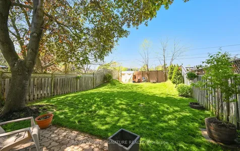 2959 Arvida Circle Mississauga ON L5N 1R6