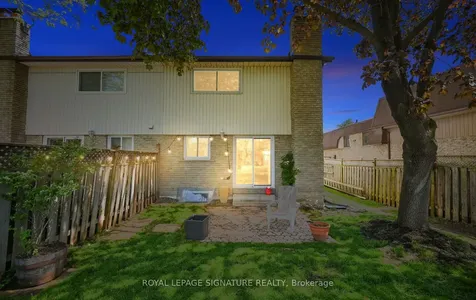 2959 Arvida Circle Mississauga ON L5N 1R6