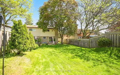 2959 Arvida Circle Mississauga ON L5N 1R6