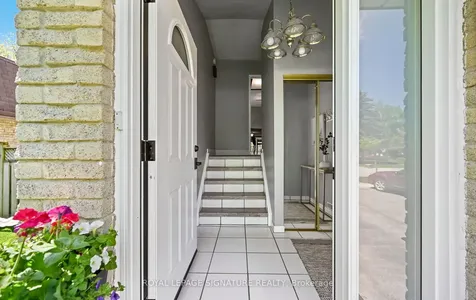 2959 Arvida Circle Mississauga ON L5N 1R6