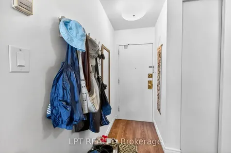 50 Lotherton Pathway Toronto ON M6B 2G7