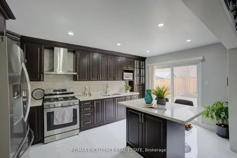 5 Wildsky Road Brampton ON L6Y 5P6