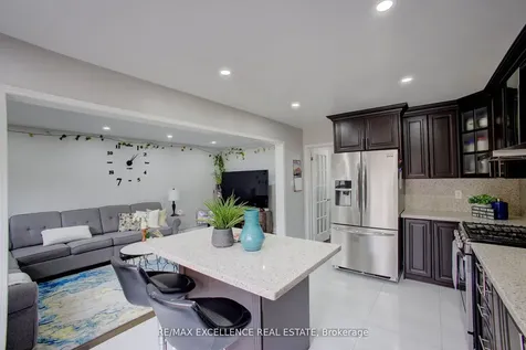 5 Wildsky Road Brampton ON L6Y 5P6