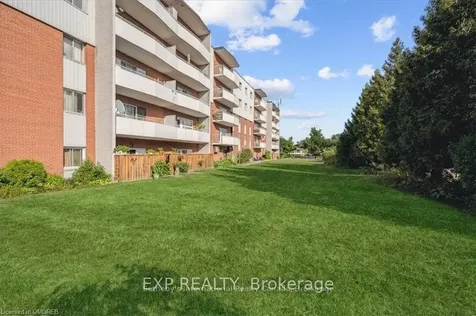 2485 Woking Crescent Mississauga ON L5K 1Z6