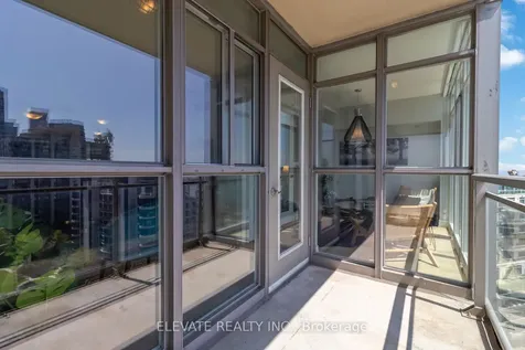 3 Marine Parade Drive Toronto ON M8V 3Z5