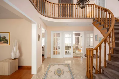 1128 Mayfair Road Oakville ON L6M 1G8