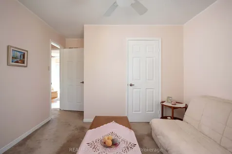 1128 Mayfair Road Oakville ON L6M 1G8