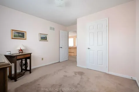 1128 Mayfair Road Oakville ON L6M 1G8