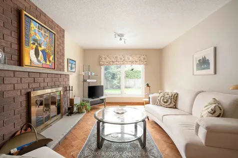 1128 Mayfair Road Oakville ON L6M 1G8