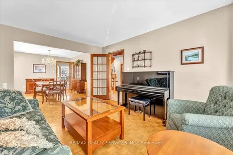 36 Brydon Crescent Brampton ON L6X 3H2
