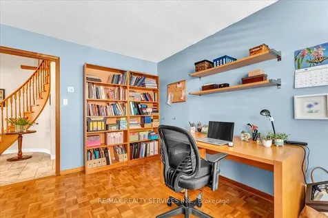 36 Brydon Crescent Brampton ON L6X 3H2