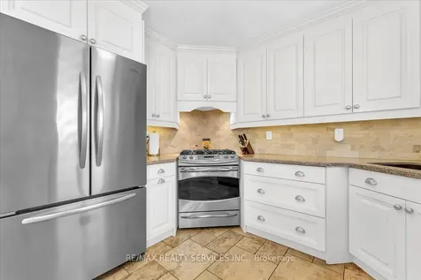 36 Brydon Crescent Brampton ON L6X 3H2