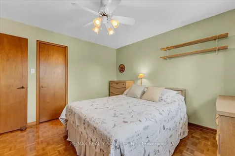 36 Brydon Crescent Brampton ON L6X 3H2