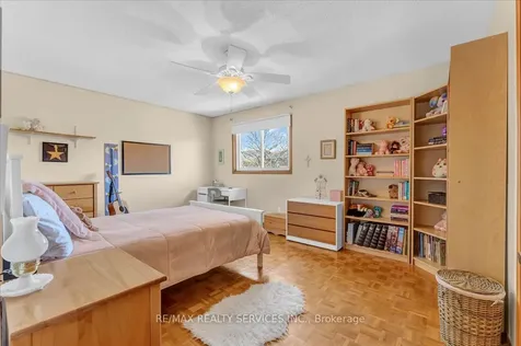 36 Brydon Crescent Brampton ON L6X 3H2