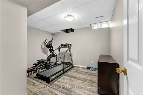 36 Brydon Crescent Brampton ON L6X 3H2