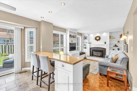 36 Brydon Crescent Brampton ON L6X 3H2