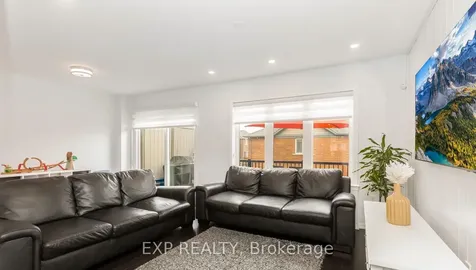 102 Bleasdale Avenue Brampton ON L7A 0G2