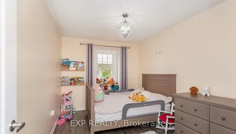 102 Bleasdale Avenue Brampton ON L7A 0G2