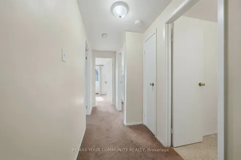 1238 Consort Crescent Burlington ON L7M 1J7