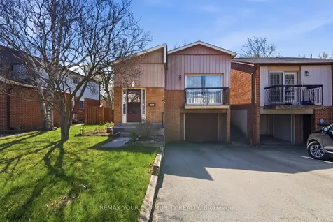 1238 Consort Crescent Burlington ON L7M 1J7