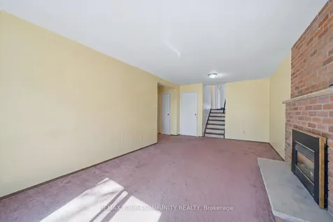 1238 Consort Crescent Burlington ON L7M 1J7