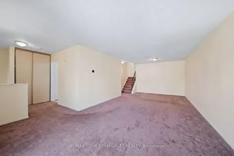 1238 Consort Crescent Burlington ON L7M 1J7