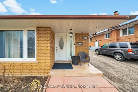 1149 Shadeland Drive Mississauga ON L5C 1P2