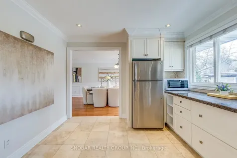 71 Premium Way Mississauga ON L5B 1A1