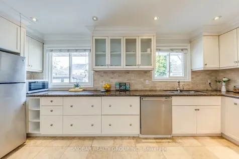 71 Premium Way Mississauga ON L5B 1A1