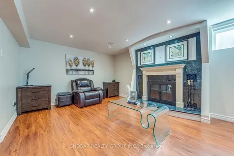 71 Premium Way Mississauga ON L5B 1A1