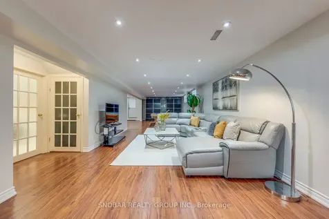 71 Premium Way Mississauga ON L5B 1A1