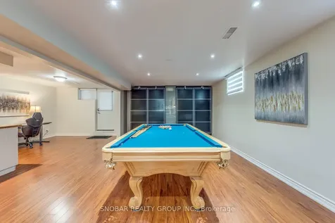 71 Premium Way Mississauga ON L5B 1A1
