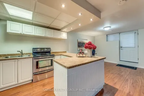 71 Premium Way Mississauga ON L5B 1A1