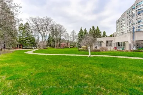1700 The Collegeway N/a Mississauga ON L5L 4M2