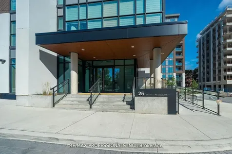 25 Neighbourhood Lane Toronto ON M9Y 0C4